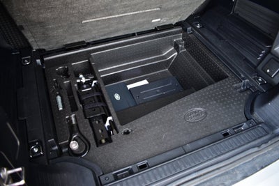 2025 Land Rover Defender 110 S AWD