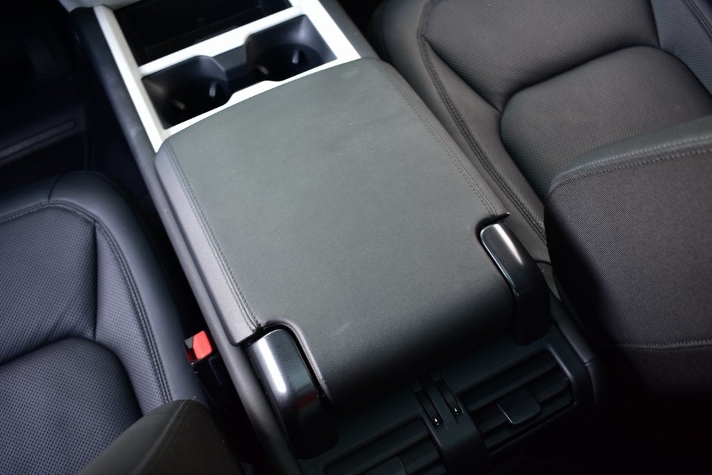 2025 Land Rover Defender 110 S AWD