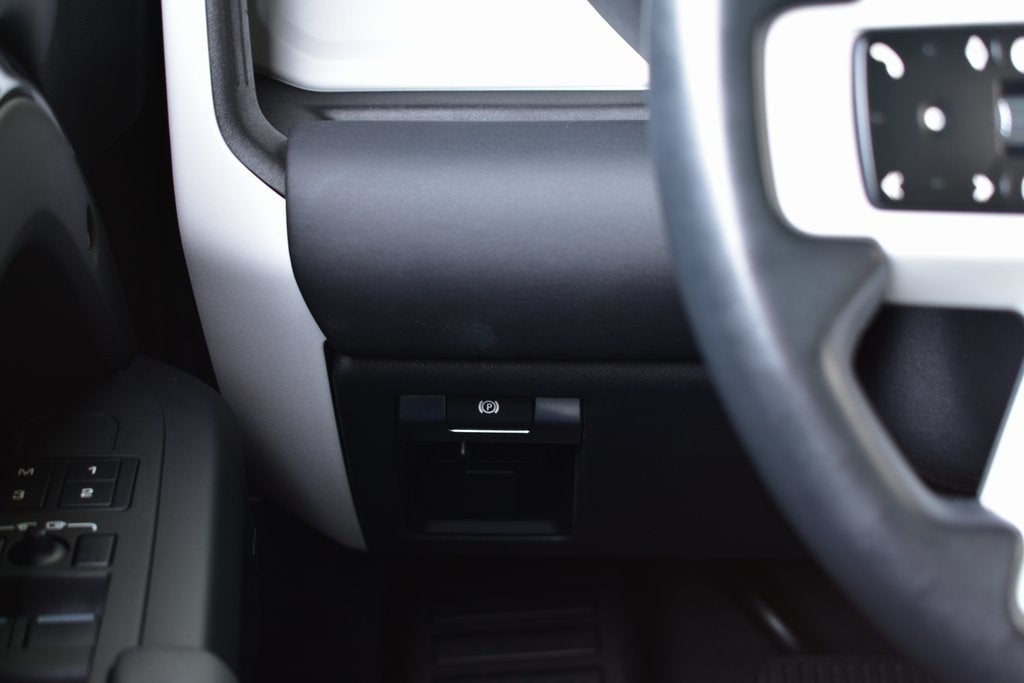 2025 Land Rover Defender 110 S AWD