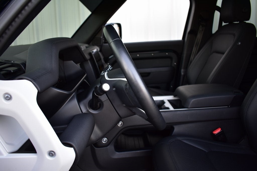 2025 Land Rover Defender 110 S AWD