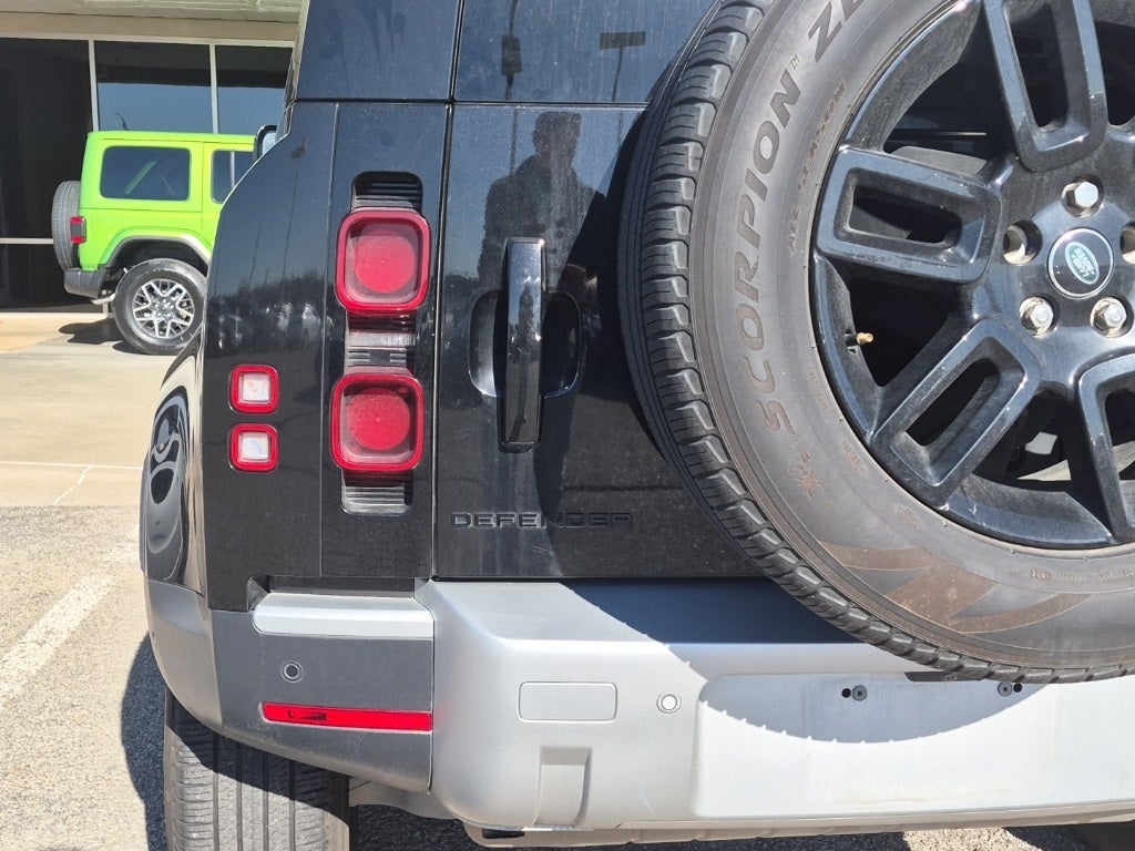2025 Land Rover Defender 110 S AWD