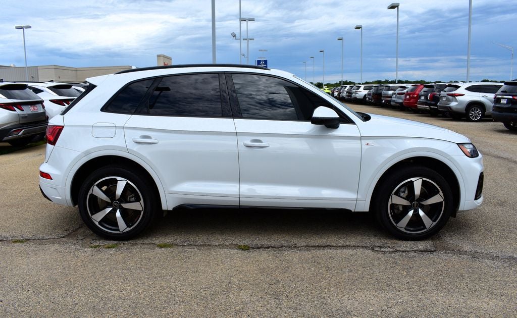 2023 Audi Q5 45 S line Premium quattro