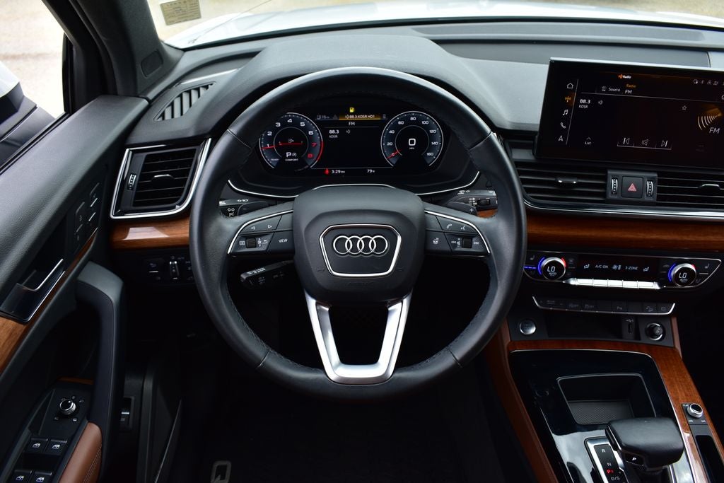 2023 Audi Q5 45 S line Premium quattro