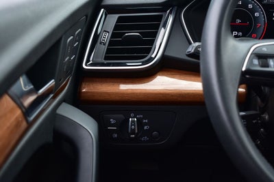 2023 Audi Q5 45 S line Premium quattro