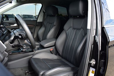 2024 Audi Q5 45 S line Premium quattro