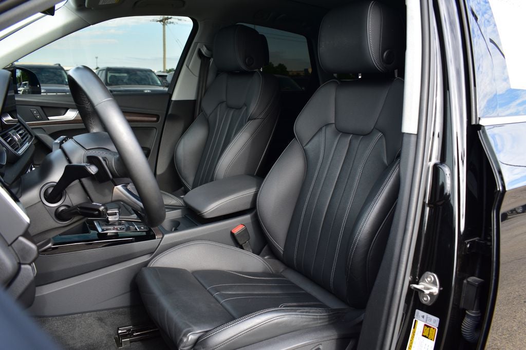 2024 Audi Q5 45 S line Premium quattro