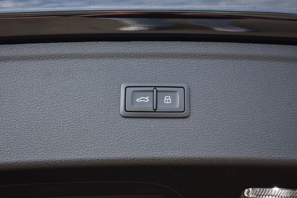 2024 Audi Q5 45 S line Premium quattro