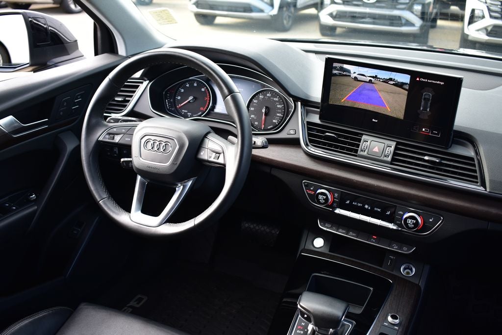 2024 Audi Q5 45 S line Premium quattro