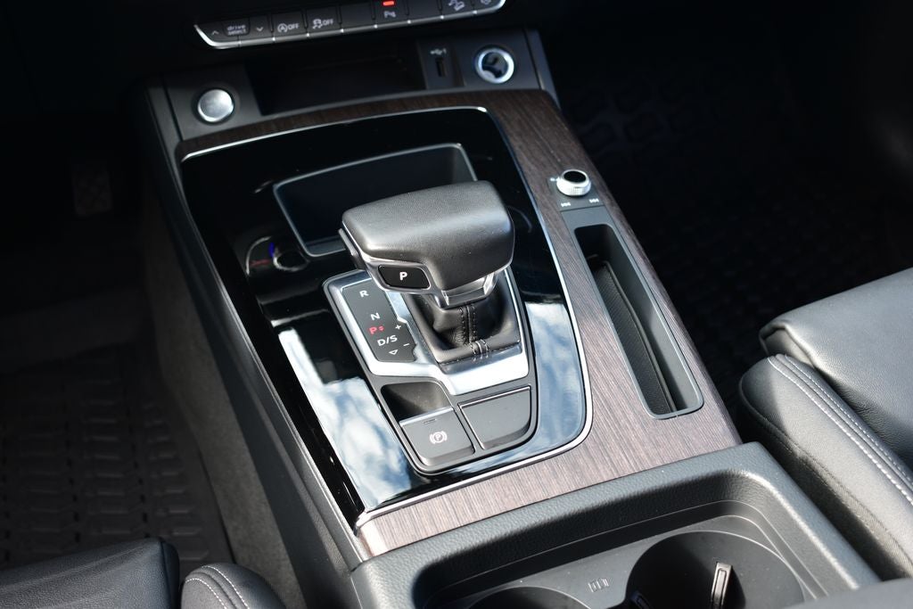 2024 Audi Q5 45 S line Premium quattro