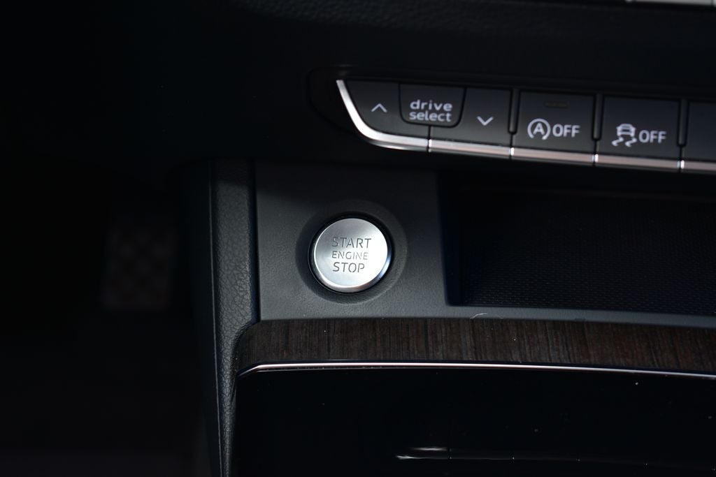 2024 Audi Q5 45 S line Premium quattro