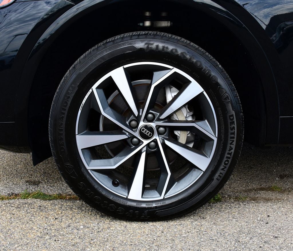 2024 Audi Q5 45 S line Premium quattro