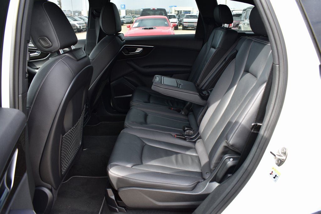 2025 Audi Q7 55 Premium Plus quattro