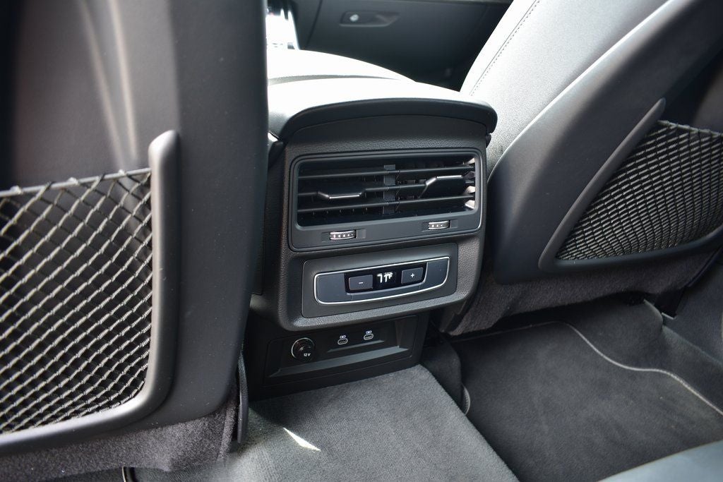 2025 Audi Q7 55 Premium Plus quattro