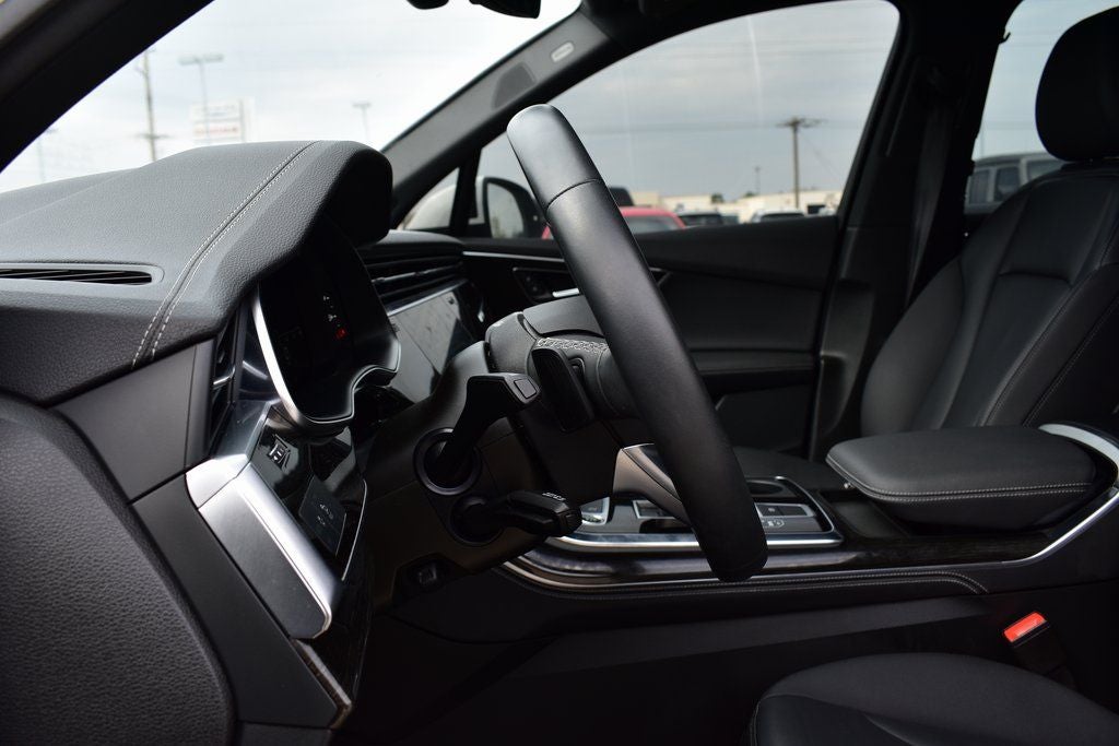 2025 Audi Q7 55 Premium Plus quattro