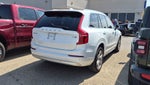 2022 Volvo XC90 T5 Momentum