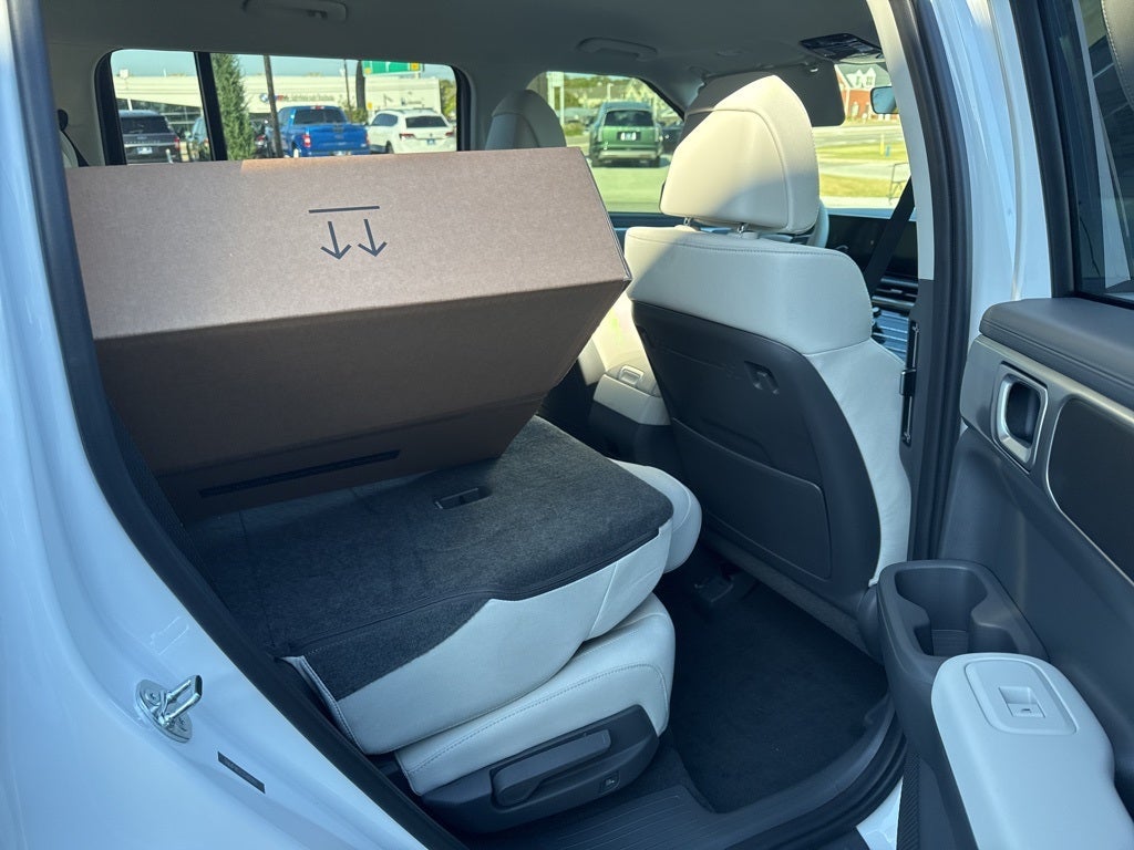 2026 Hyundai Santa Fe SE FWD