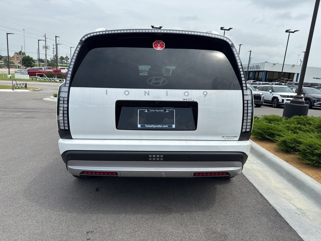 2026 Hyundai IONIQ 9 S