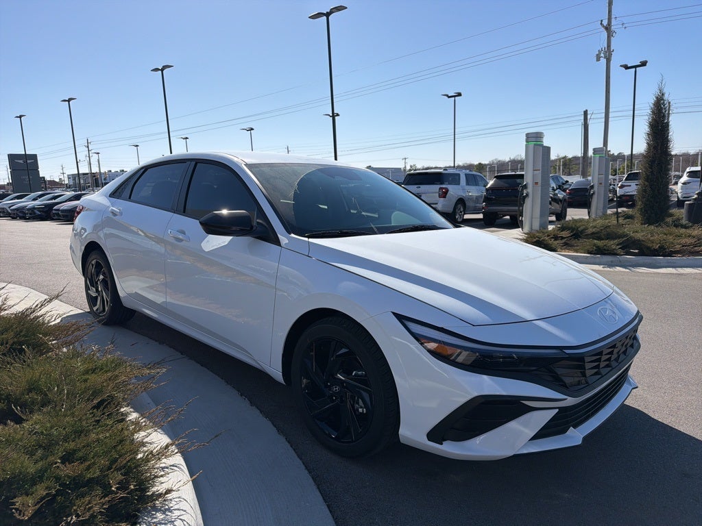 2026 Hyundai Elantra SEL Sport