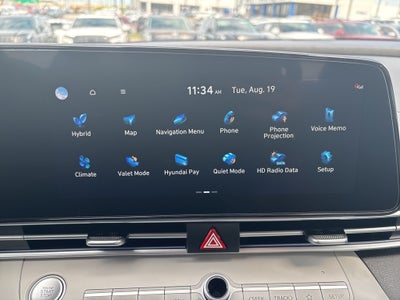 2025 Hyundai Elantra Hybrid Limited