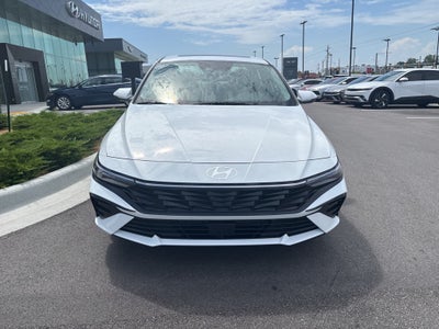 2025 Hyundai Elantra Hybrid Limited