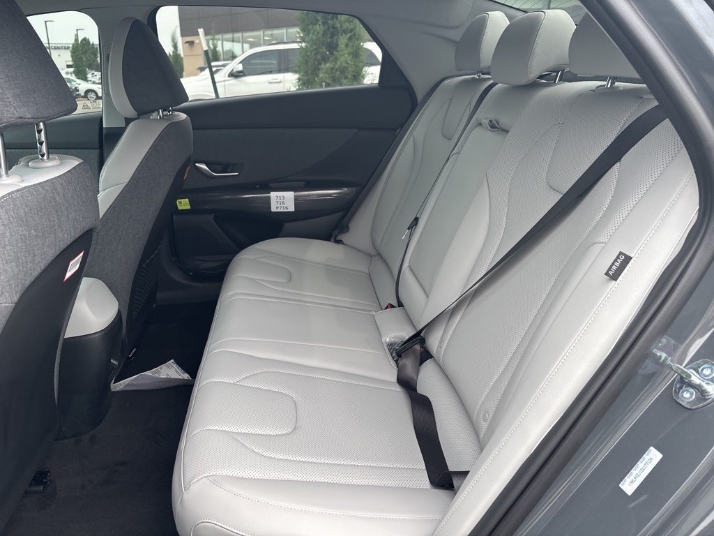 2025 Hyundai Elantra Hybrid Limited