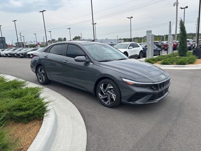 2025 Hyundai Elantra Hybrid Limited