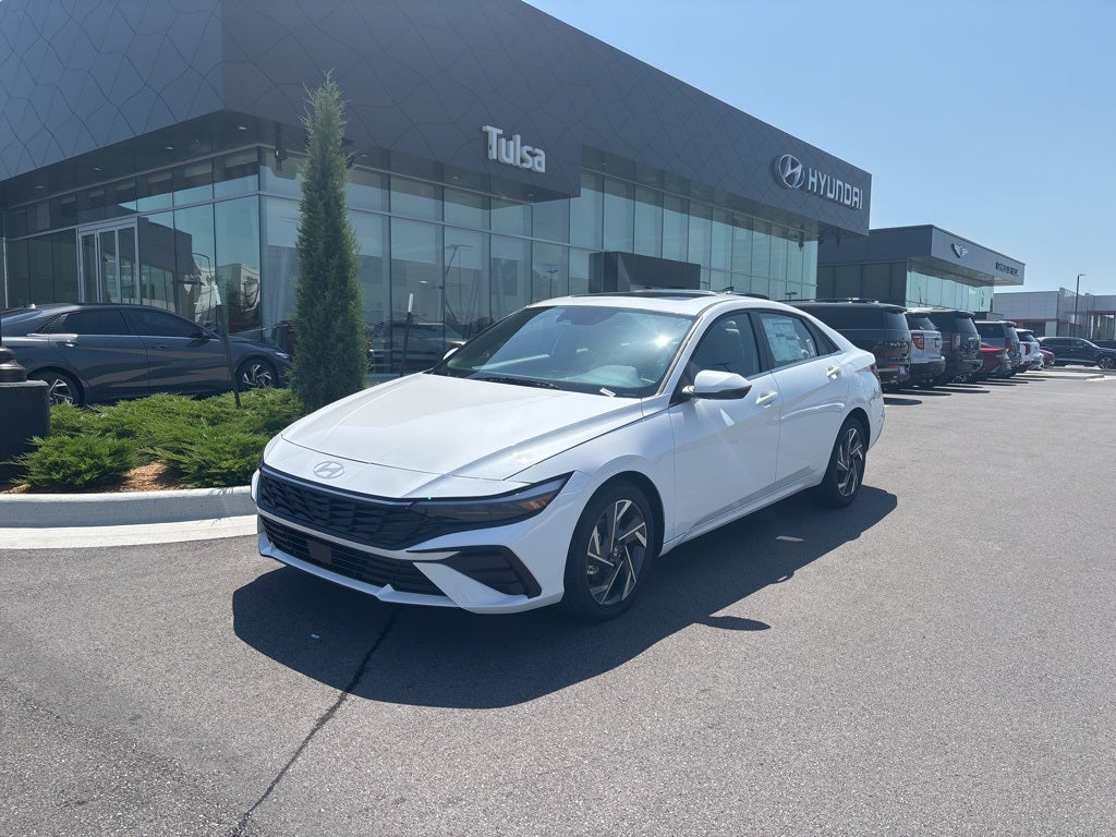 2025 Hyundai Elantra Hybrid Limited