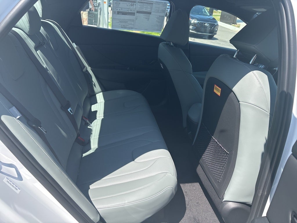 2025 Hyundai Elantra Hybrid Limited