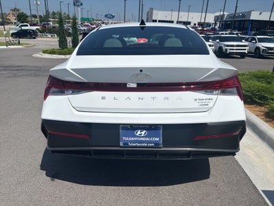 2025 Hyundai Elantra Hybrid Limited