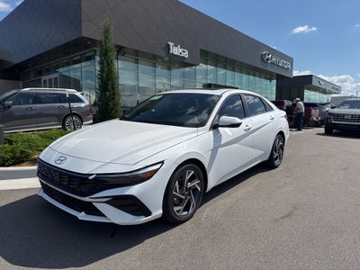 2025 Hyundai Elantra Hybrid Limited