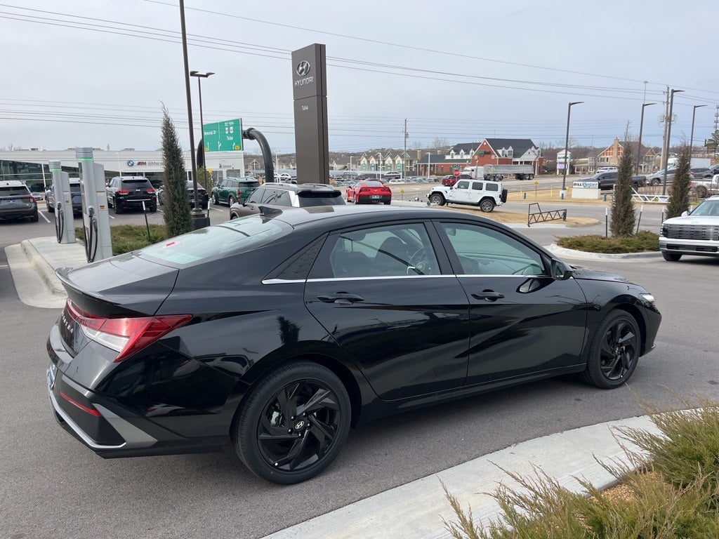 2026 Hyundai Elantra SEL Sport