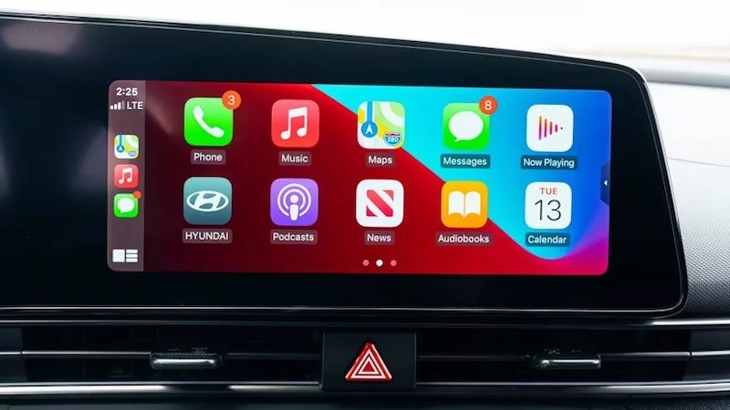 Hyundai Apple Car Play now available